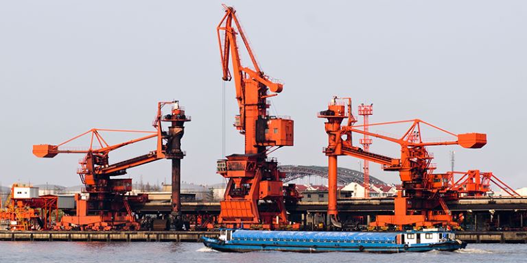 »Kitajska je podražila tudi železovo rudo«