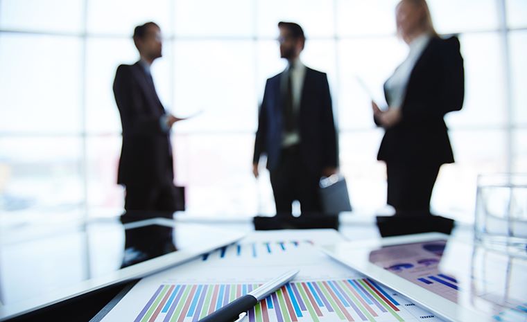 četrtletni pregled gospodarskih trendov