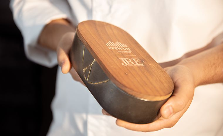 Nove ekskluzivne ugodnosti za Premium stranke v slovenskih JRE restavracijah