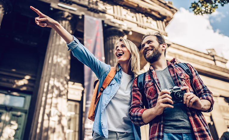 Za resnično brezskrbno potovanje sklenite turistično zavarovanje