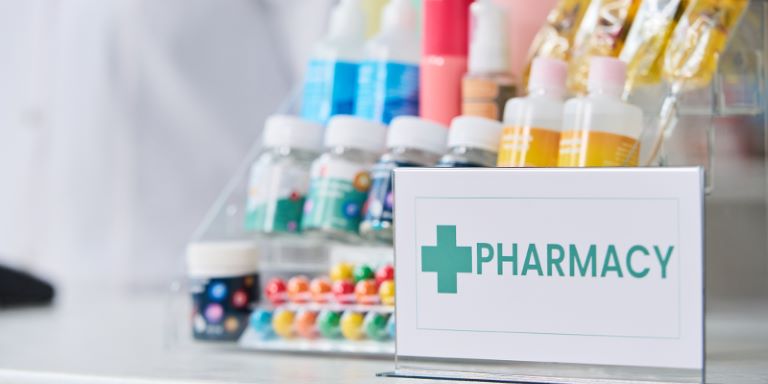 Zakaj farmacija v paniki odkupuje biotehnološka podjetja