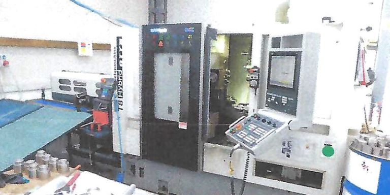 ZAVEZUJOČE ZBIRANJE PONUDB ZA NAKUP OSNOVNIH SREDSTEV (CNC stroji in drugo) V STEČAJU